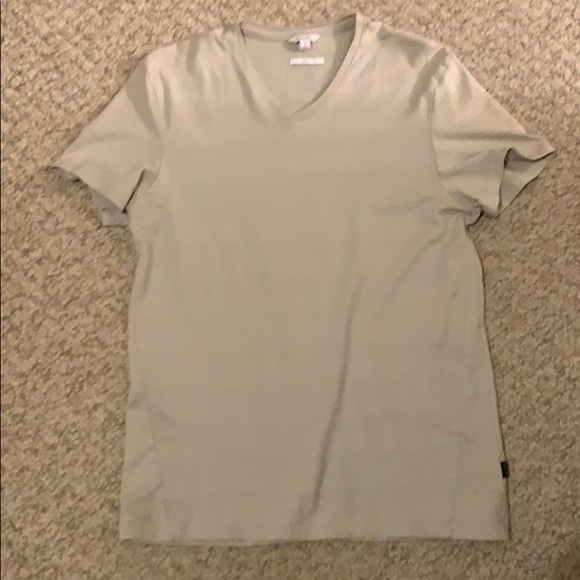 Shirt - Picture 2 of 3